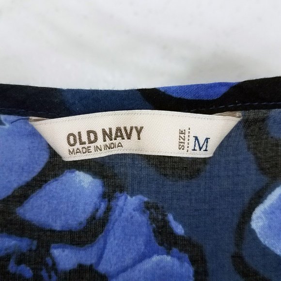 Old Navy Tie String Blouse - Picture 8 of 8